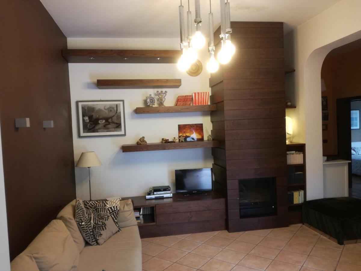 Casa Vacanze Prato Verde 제프라나에트니아 외부 사진